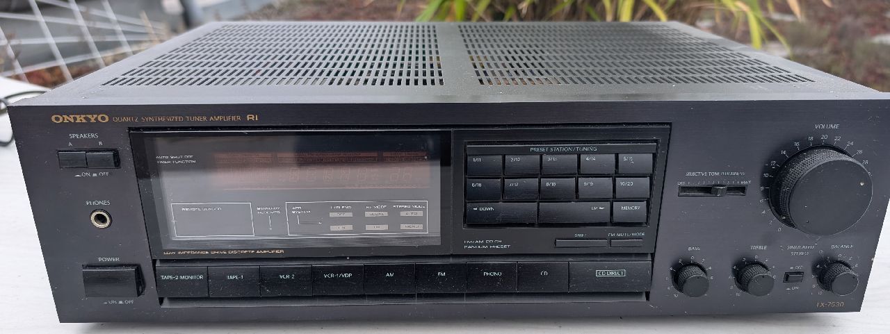 r1receiver.jpg