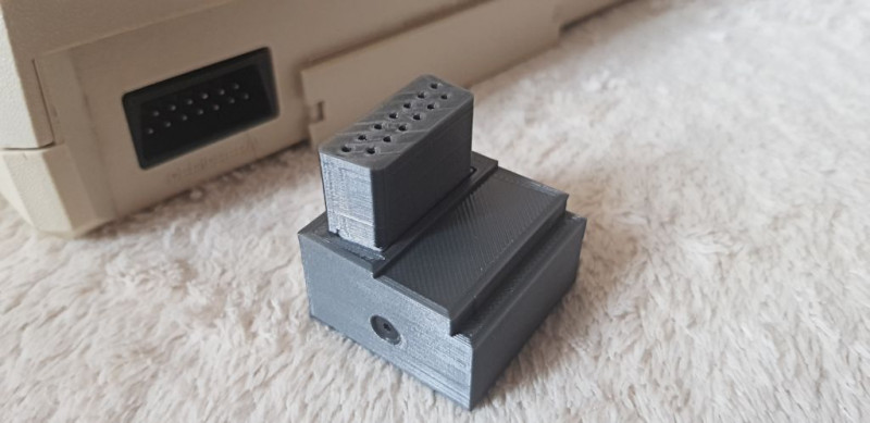 SIO-Spliter-03-small.jpg (57.11 KiB) 9320 mal betrachtet mini SIO Splitter