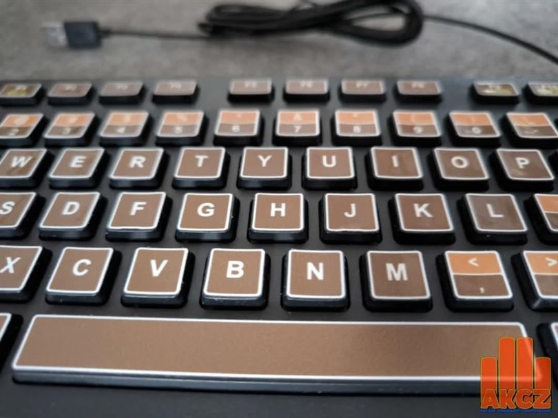 FourZeroZero 02 (810 x 607).jpg