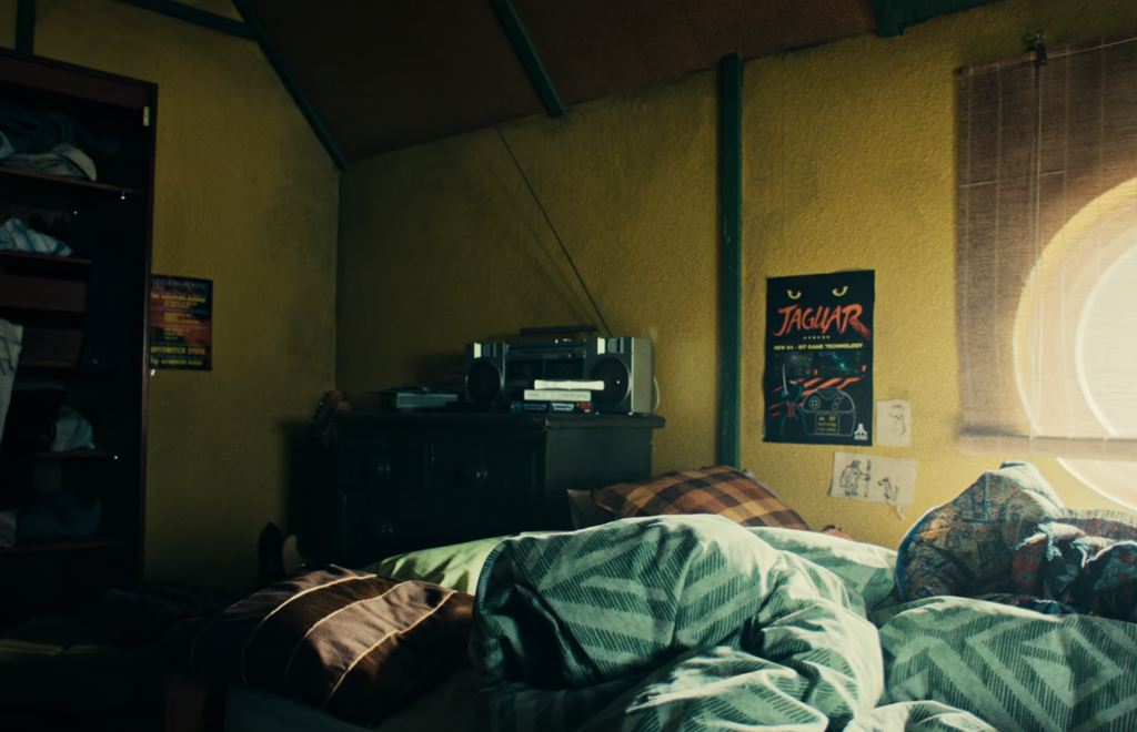 Black Mirror Jag64.png