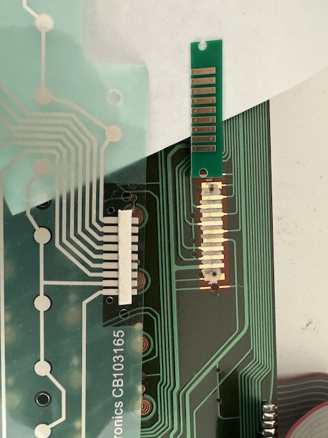 Die Kontakte haben wohl Karies