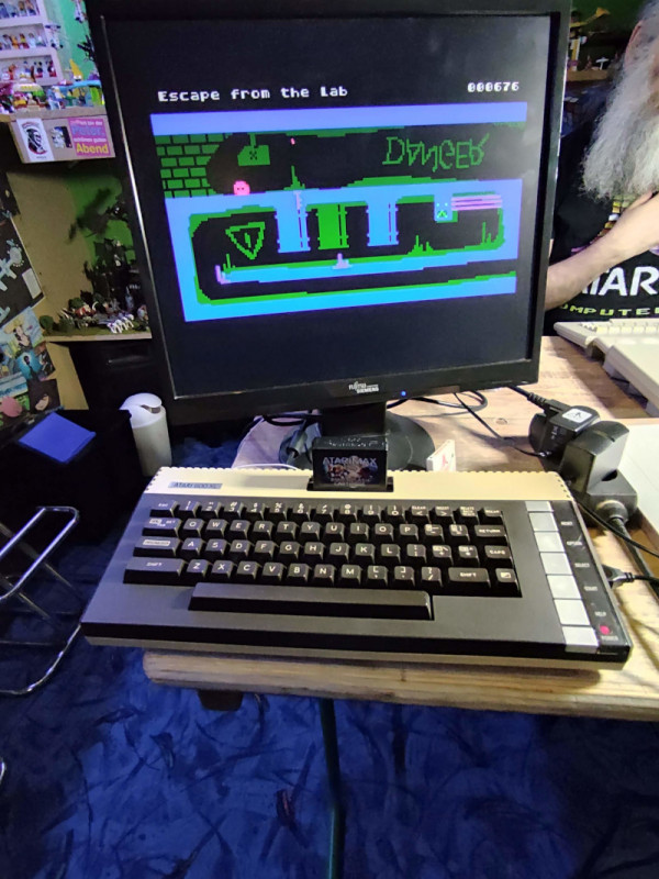 flob600xl.jpg (255.72 KiB) 60169 mal betrachtet FLOB, der Renner des Abends