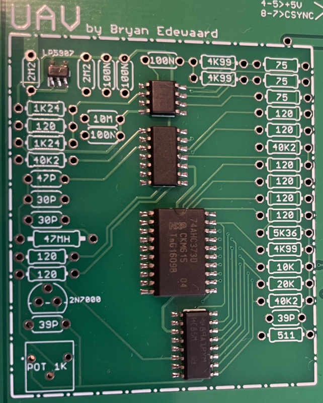 UAV.jpeg (978.94 KiB) 48353 mal betrachtet UAV bestückt von Panos