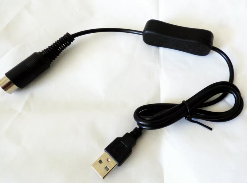 2616D78D-A497-49C4-B965-A3F0B2D6711B.jpeg (128.18 KiB) 1626 mal betrachtet USB-Kabel